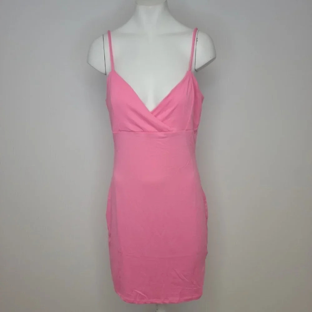 𝅺Fashion Nova  Candy Pink Dress